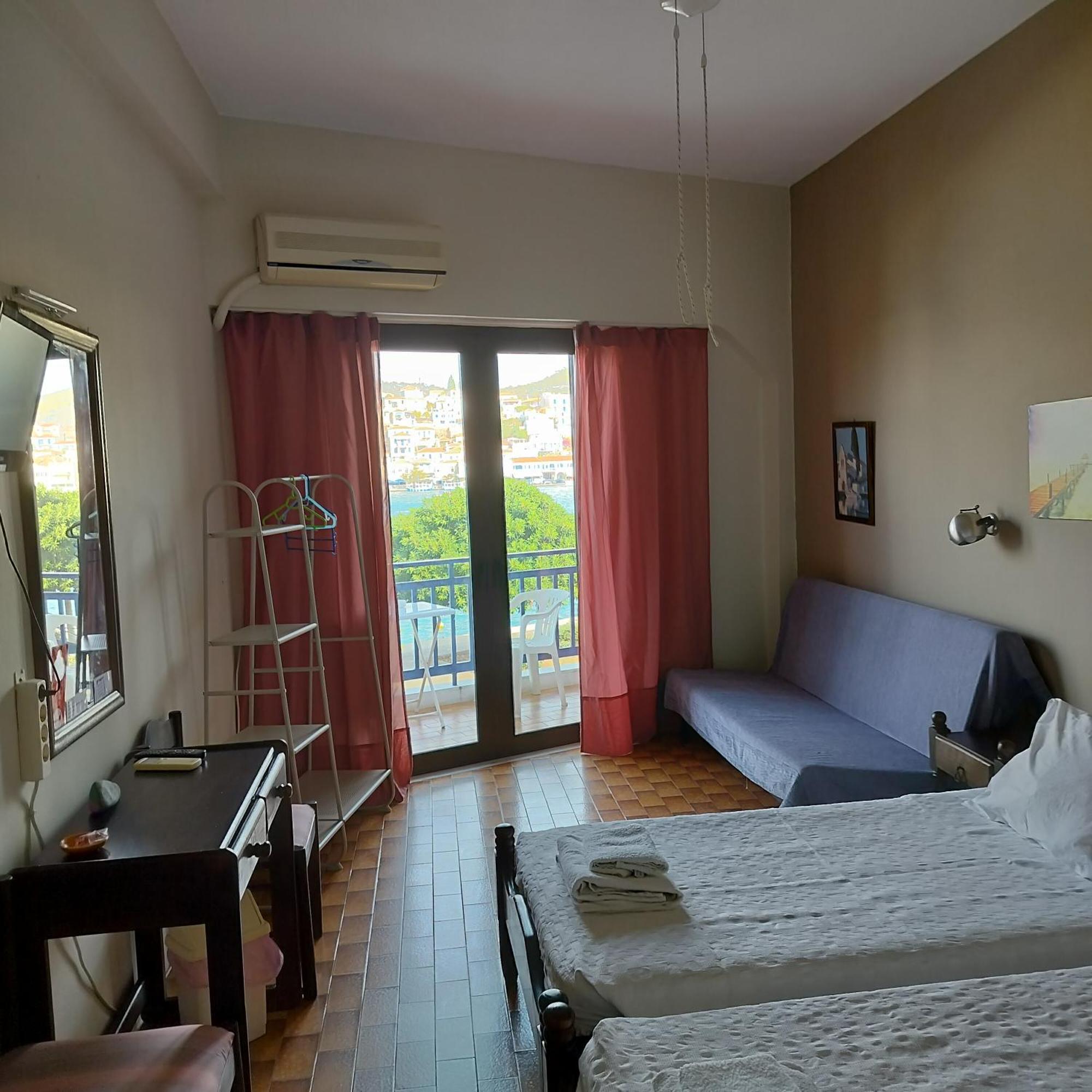 Bissias Guest House Galatás 외부 사진