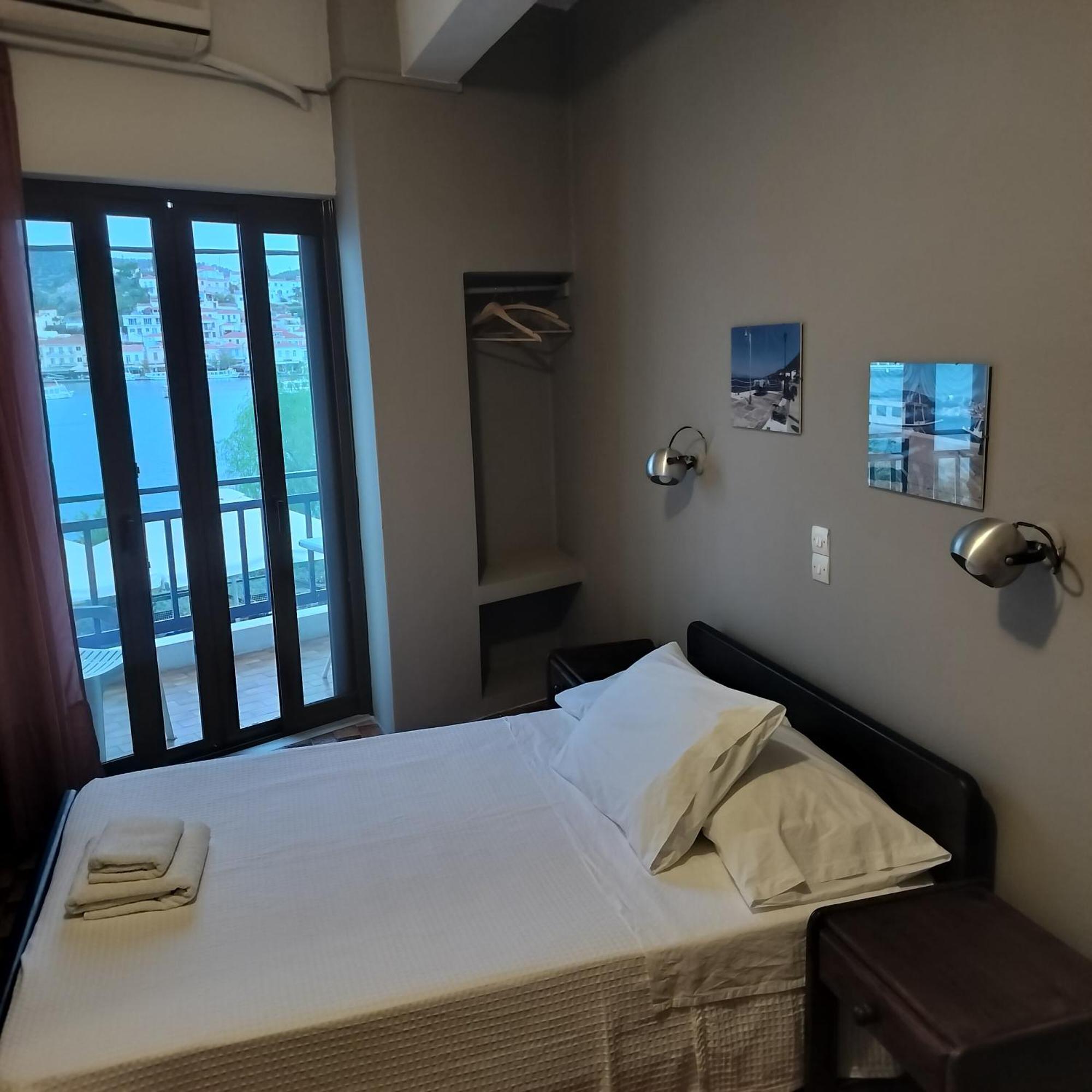 Bissias Guest House Galatás 외부 사진