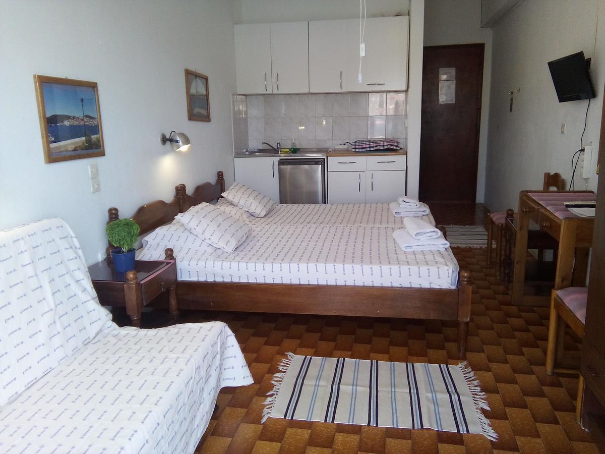 Bissias Guest House Galatás 외부 사진
